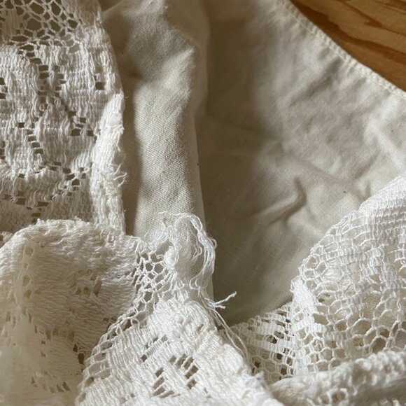 Vintage 1970s bohemian white lace wedding dress - minimalist 70s extra small - Picture 7 of 7